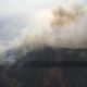 Mersin'in Anamur ilçesinde iki noktada çıkan orman yangınlarından biri kontrol altına alınırken, ilk noktadaki yangının devam ettiği bildirildi.